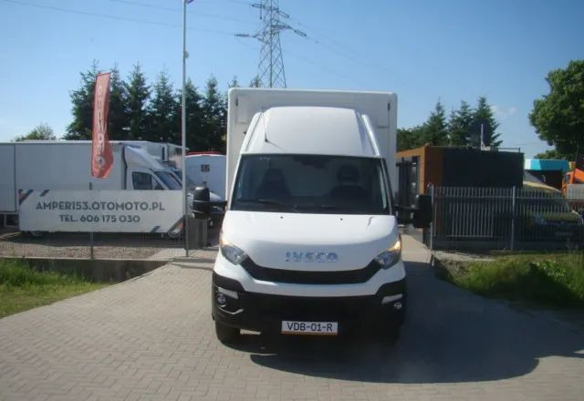 Iveco DAILY 70 C 18 3.0TDI 5.45M WINDA 1000KG - شاحنة بصندوق مغلق: صورة 2 Iveco DAILY 70 C 18 3.0TDI 5.45M WINDA 1000KG - شاحنة بصندوق مغلق: صورة 2