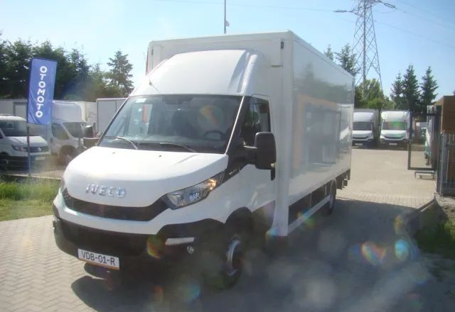 Iveco DAILY 70 C 18 3.0TDI 5.45M WINDA 1000KG - شاحنة بصندوق مغلق: صورة 1 Iveco DAILY 70 C 18 3.0TDI 5.45M WINDA 1000KG - شاحنة بصندوق مغلق: صورة 1