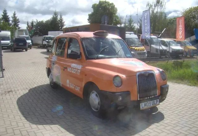 LTI Inny - سيدان: صورة 4 LTI Inny - سيدان: صورة 4