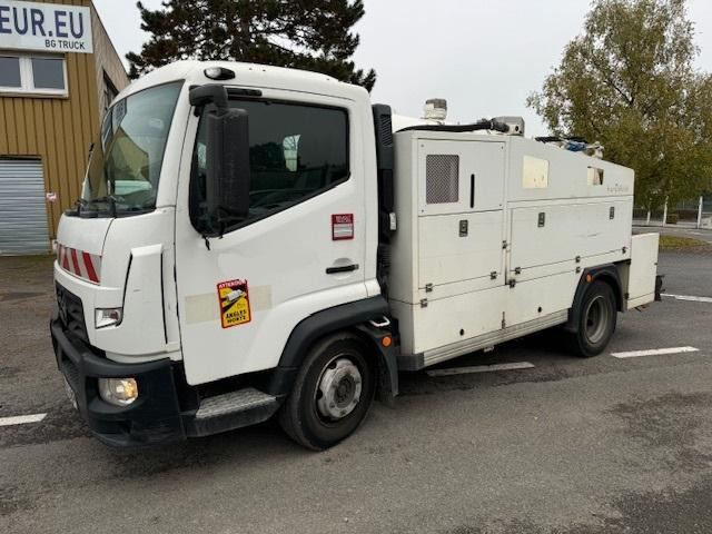 Renault D-Series - فراغ شاحنة: صورة 2 Renault D-Series - فراغ شاحنة: صورة 2