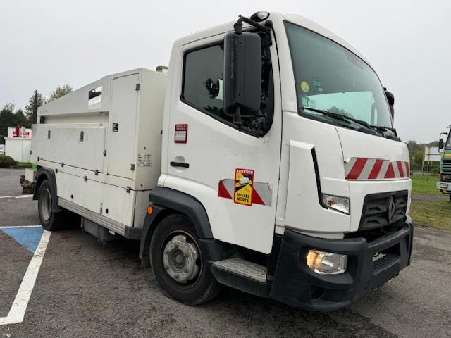 Renault D-Series - فراغ شاحنة: صورة 3 Renault D-Series - فراغ شاحنة: صورة 3