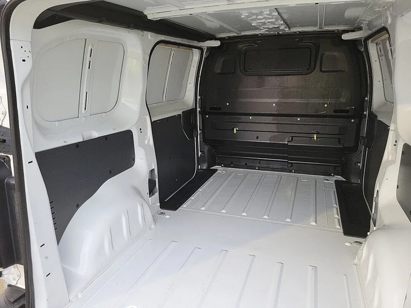 Peugeot Expert L2H1 Automatic Clima Cruise Navi Parkingsensors Euro6 2020 - فان المدمجة, الشاحنات الصغيرة كابينة مزدوجة: صورة 5 Peugeot Expert L2H1 Automatic Clima Cruise Navi Parkingsensors Euro6 2020 - فان المدمجة, الشاحنات الصغيرة كابينة مزدوجة: صورة 5