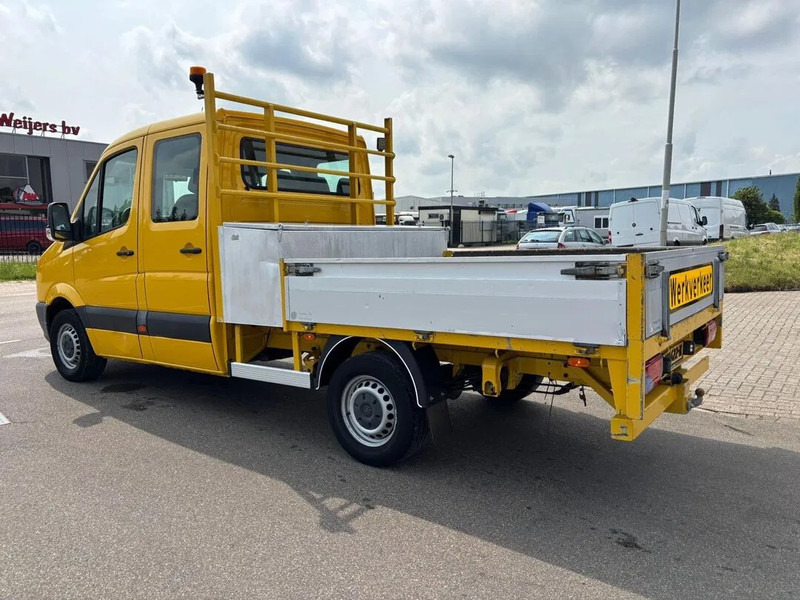 Volkswagen Crafter - شاحنة توصيل مفتوحة, الشاحنات الصغيرة كابينة مزدوجة: صورة 2 Volkswagen Crafter - شاحنة توصيل مفتوحة, الشاحنات الصغيرة كابينة مزدوجة: صورة 2