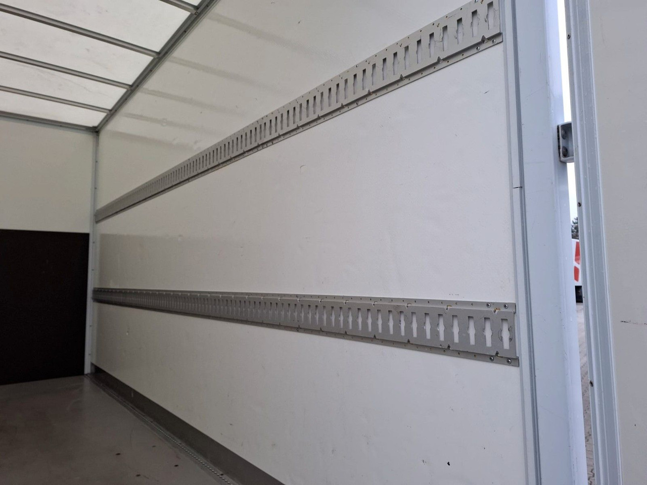 Iveco 35-160P/A8, Klima, HiMatik, LED, Luft, - شاحنة بصندوق مغلق: صورة 5 Iveco 35-160P/A8, Klima, HiMatik, LED, Luft, - شاحنة بصندوق مغلق: صورة 5