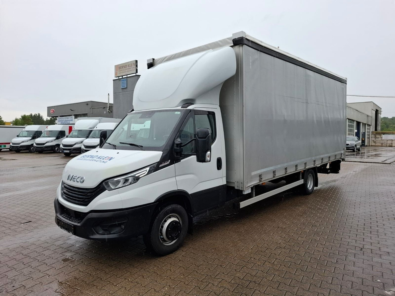 Iveco 72-210A8/P, Klima, Luft, HiMatik, LBW, RFK, - شاحنة مغلقة بستائر جانبية: صورة 1 Iveco 72-210A8/P, Klima, Luft, HiMatik, LBW, RFK, - شاحنة مغلقة بستائر جانبية: صورة 1