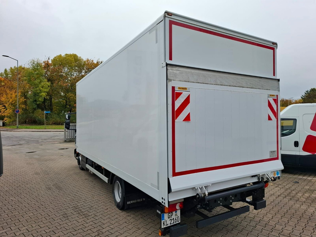 Iveco ML75-210P,LBW,Klima,Automatik,Spoiler, - شاحنة صندوقية: صورة 3 Iveco ML75-210P,LBW,Klima,Automatik,Spoiler, - شاحنة صندوقية: صورة 3