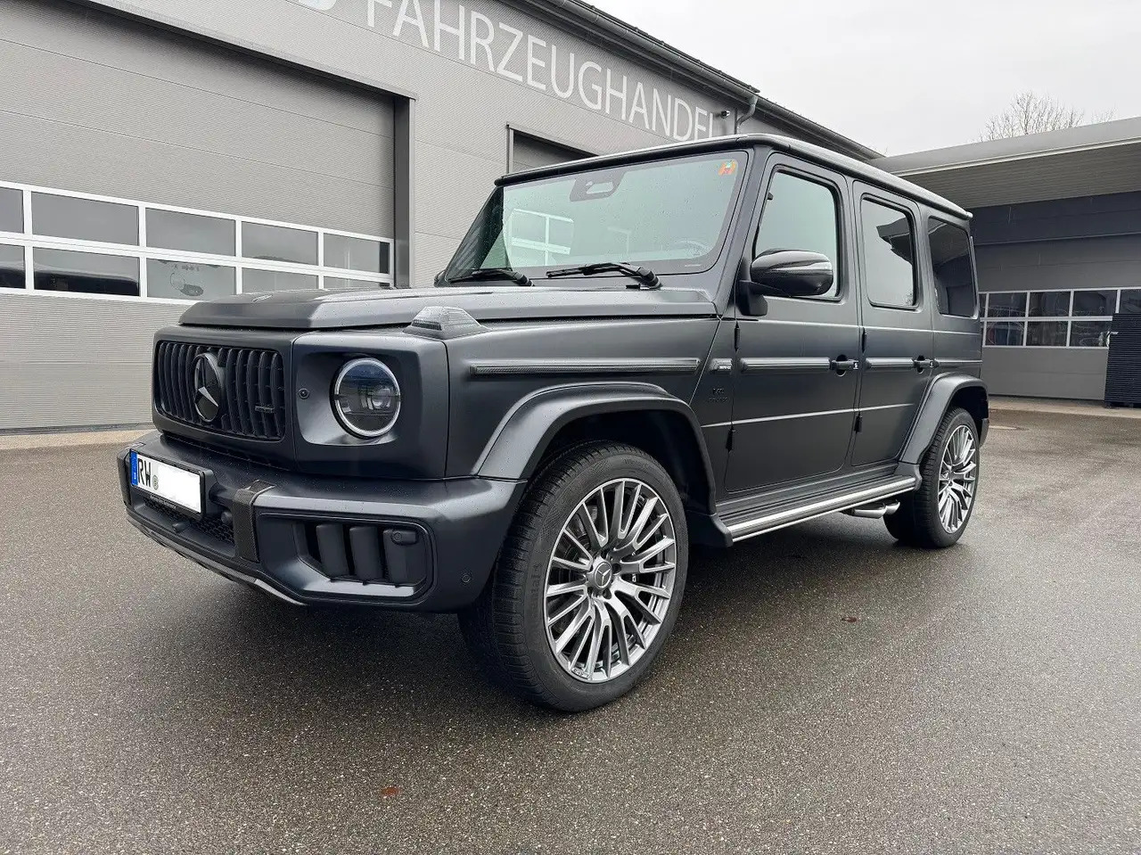 Mercedes-Benz G 63 AMG MOPF / FACELIFT VOLLAUSSTATTUNG - سيارة دفع رباعي: صورة 1 Mercedes-Benz G 63 AMG MOPF / FACELIFT VOLLAUSSTATTUNG - سيارة دفع رباعي: صورة 1