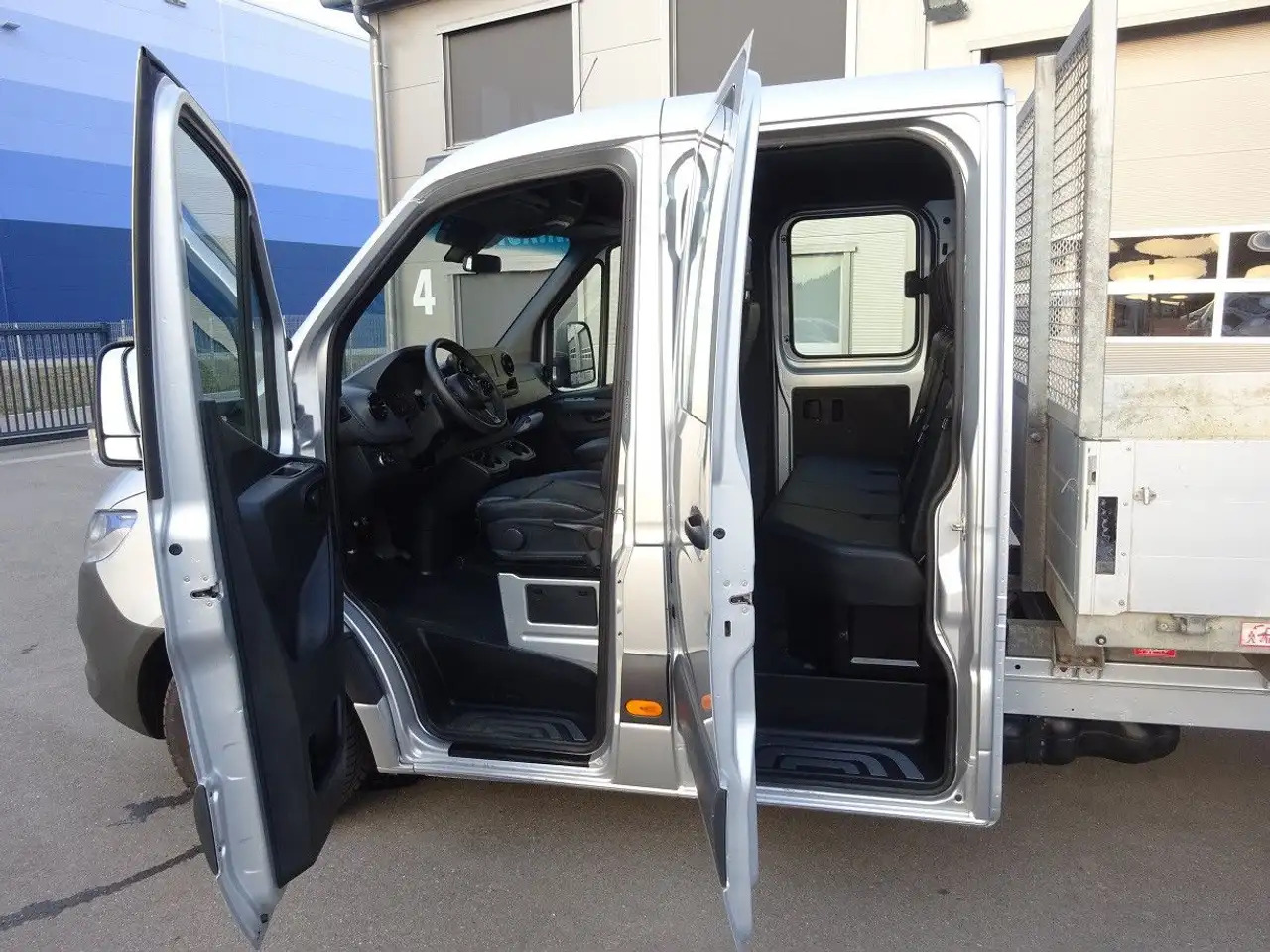 Mercedes-Benz Sprinter 319 CDI DoKa Maxi Kipper AHK 2,8t - قلاب صغير, الشاحنات الصغيرة كابينة مزدوجة: صورة 5 Mercedes-Benz Sprinter 319 CDI DoKa Maxi Kipper AHK 2,8t - قلاب صغير, الشاحنات الصغيرة كابينة مزدوجة: صورة 5