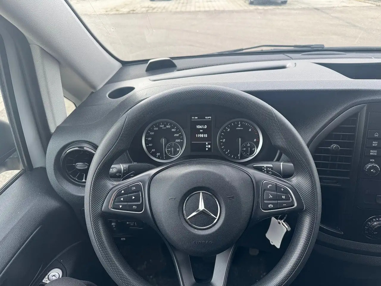 فان Mercedes-Benz Vito 116 CDI Lang Extralang Mixto Klima: صورة 12