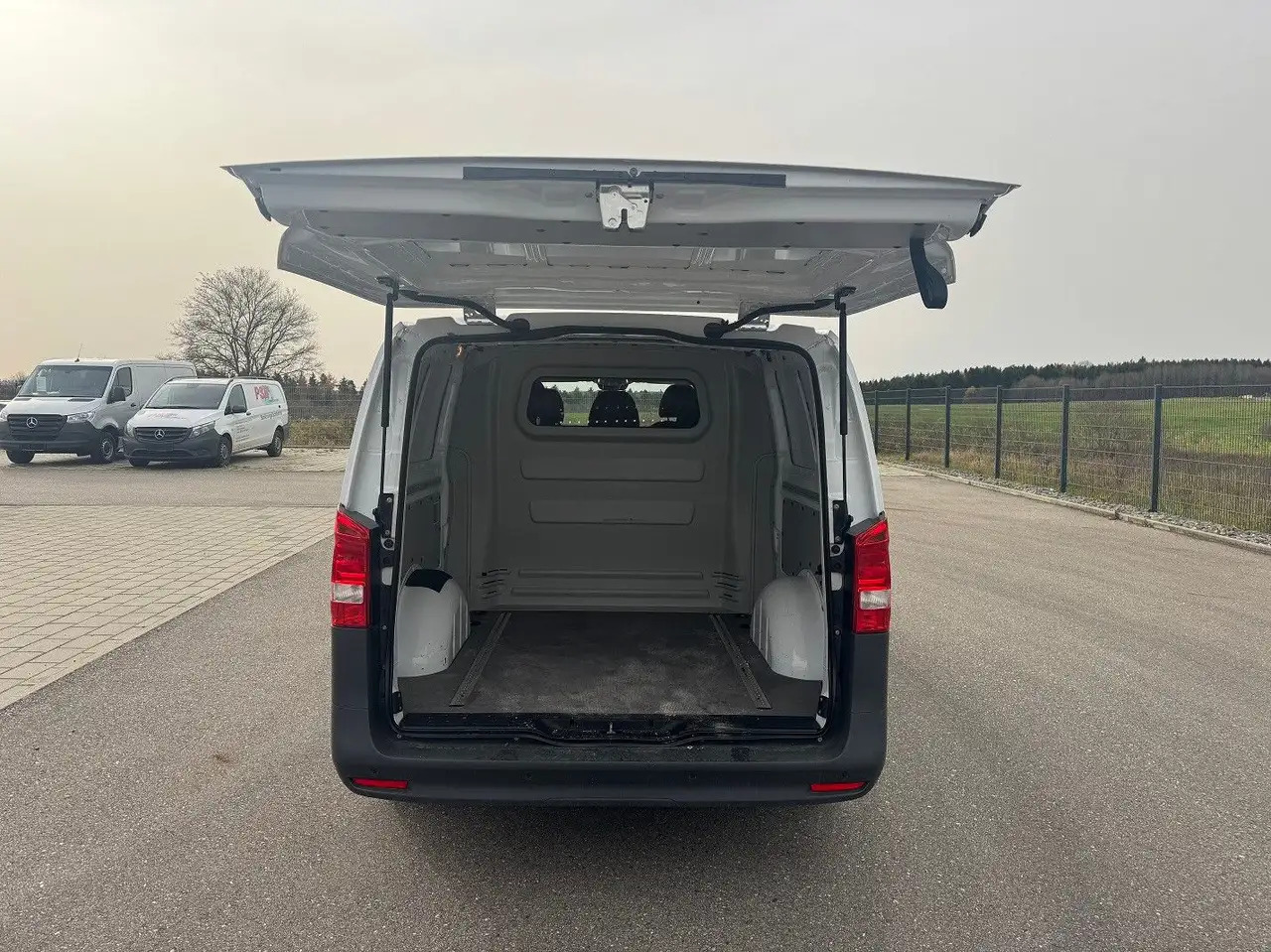 فان Mercedes-Benz Vito 116 CDI Lang Extralang Mixto Klima: صورة 8