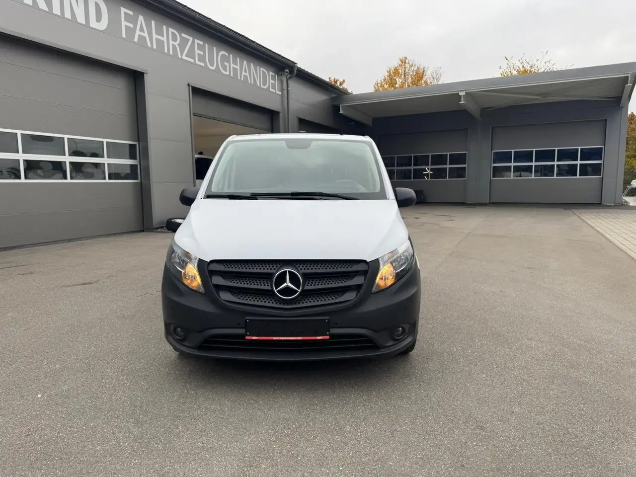 Mercedes-Benz Vito 116 CDI Lang Extralang XXL Klima - فان: صورة 4 Mercedes-Benz Vito 116 CDI Lang Extralang XXL Klima - فان: صورة 4