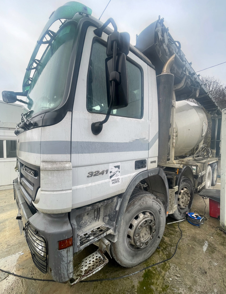 Mercedes Actros 3241 - شاحنة خلاطة خرسانة: صورة 4 Mercedes Actros 3241 - شاحنة خلاطة خرسانة: صورة 4