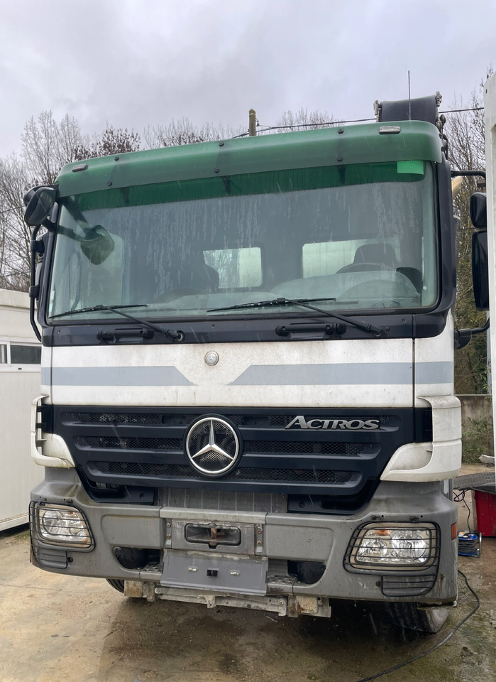 Mercedes Actros 3241 - شاحنة خلاطة خرسانة: صورة 2 Mercedes Actros 3241 - شاحنة خلاطة خرسانة: صورة 2