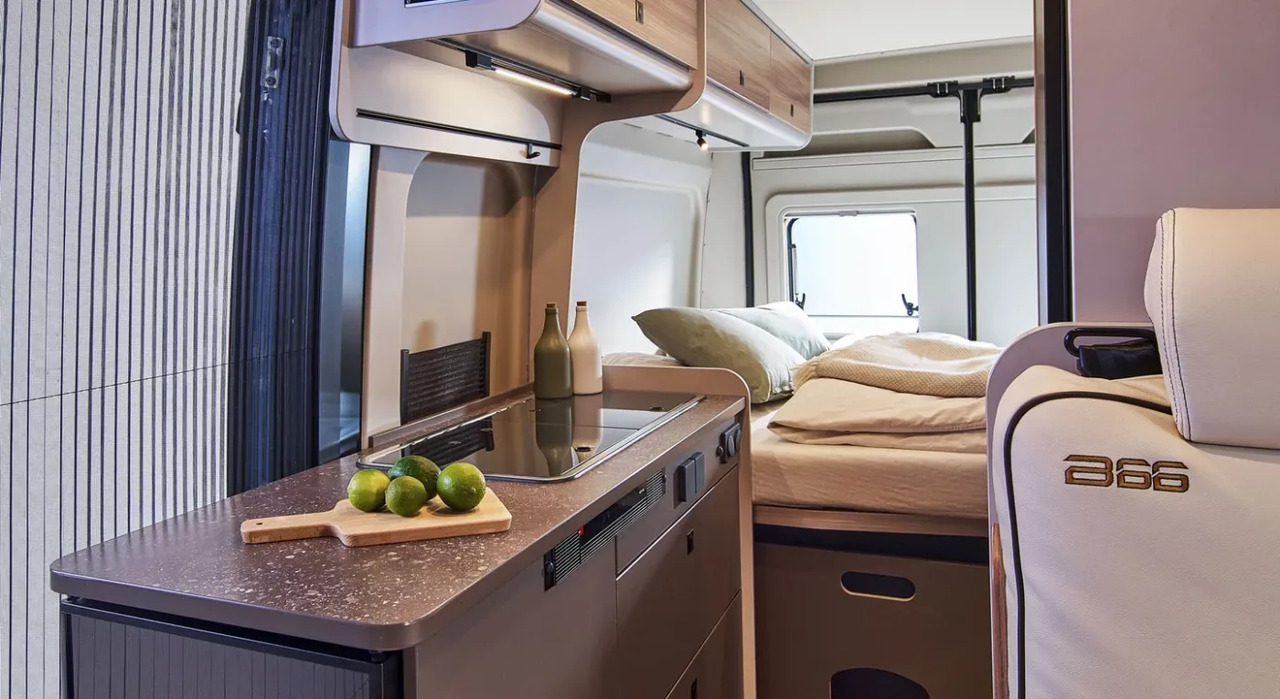 Bürstner B66 C 600 B 66 Voll ausgestattet - كرفان فان: صورة 3 Bürstner B66 C 600 B 66 Voll ausgestattet - كرفان فان: صورة 3