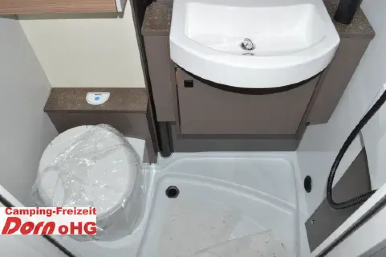 موتر هوم شبه متكامل للبيع  Bürstner B66 TD 690 G B 66 TD 690 Voll ausgestattet: صورة 18