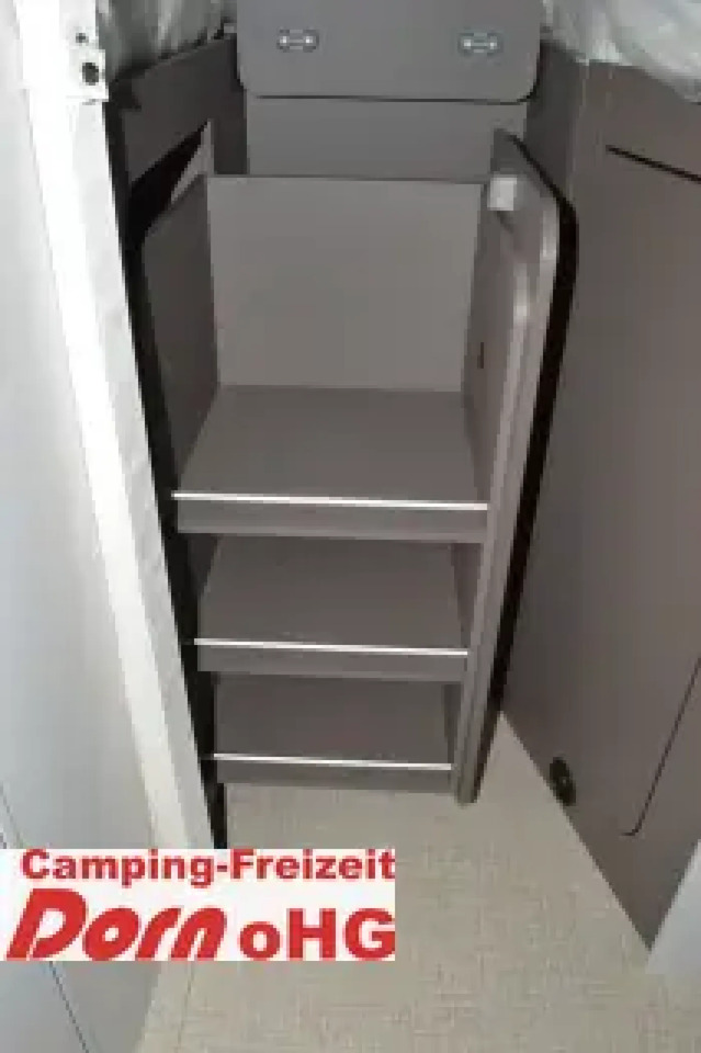 موتر هوم شبه متكامل للبيع  Bürstner B66 TD 690 G B 66 TD 690 Voll ausgestattet: صورة 14