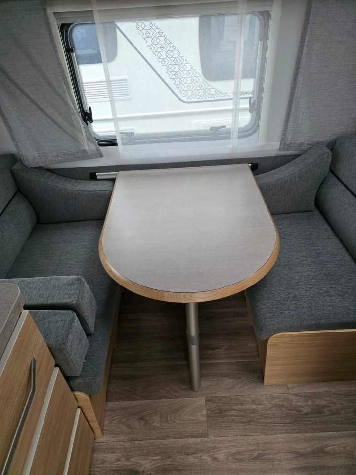 Fendt Bianco Activ 390 FHS Dusche, 1.700 KG-Fahrwerk - كرفان سحب: صورة 4 Fendt Bianco Activ 390 FHS Dusche, 1.700 KG-Fahrwerk - كرفان سحب: صورة 4