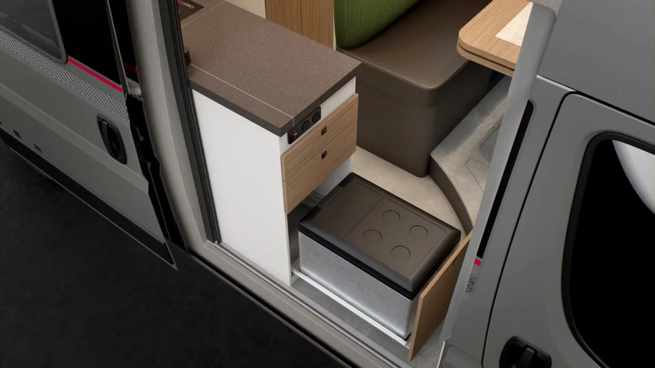 Wohnmobil Bürstner Papillon CV neues Modell - كرفان فان: صورة 5 Wohnmobil Bürstner Papillon CV neues Modell - كرفان فان: صورة 5