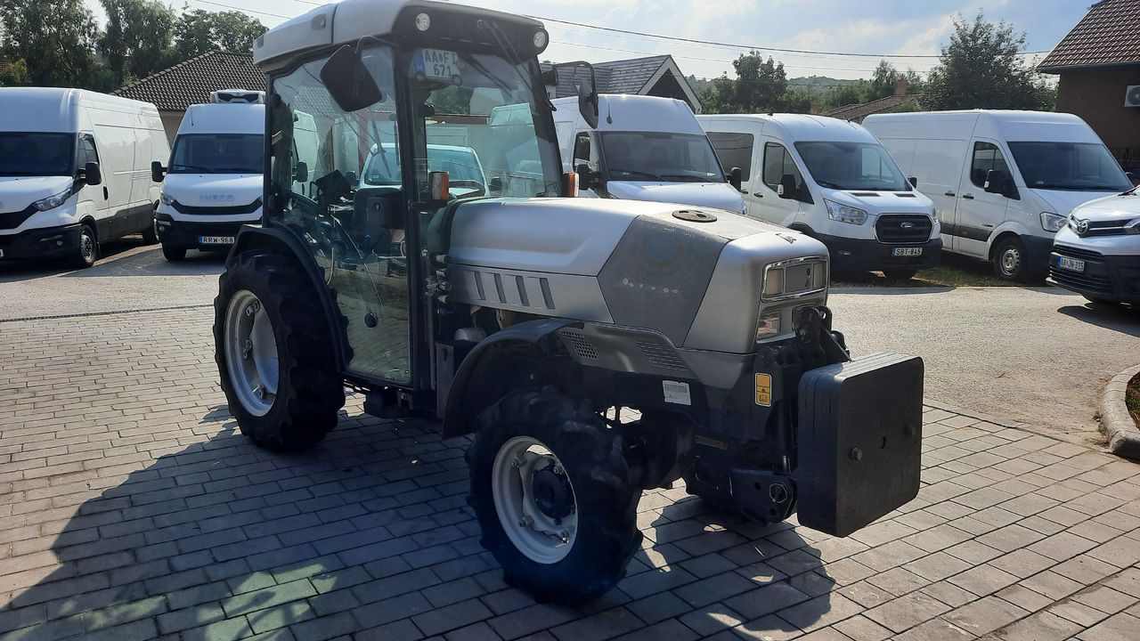 LAMBORGHINI RV90 Automatic - آلات زراعية: صورة 3 LAMBORGHINI RV90 Automatic - آلات زراعية: صورة 3