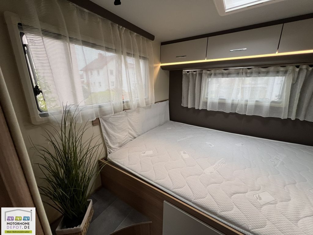 Ahorn Alaska TD Plus Aufl. 4to & Luftfed. & Hubbett - موتر هوم شبه متكامل: صورة 5 Ahorn Alaska TD Plus Aufl. 4to & Luftfed. & Hubbett - موتر هوم شبه متكامل: صورة 5