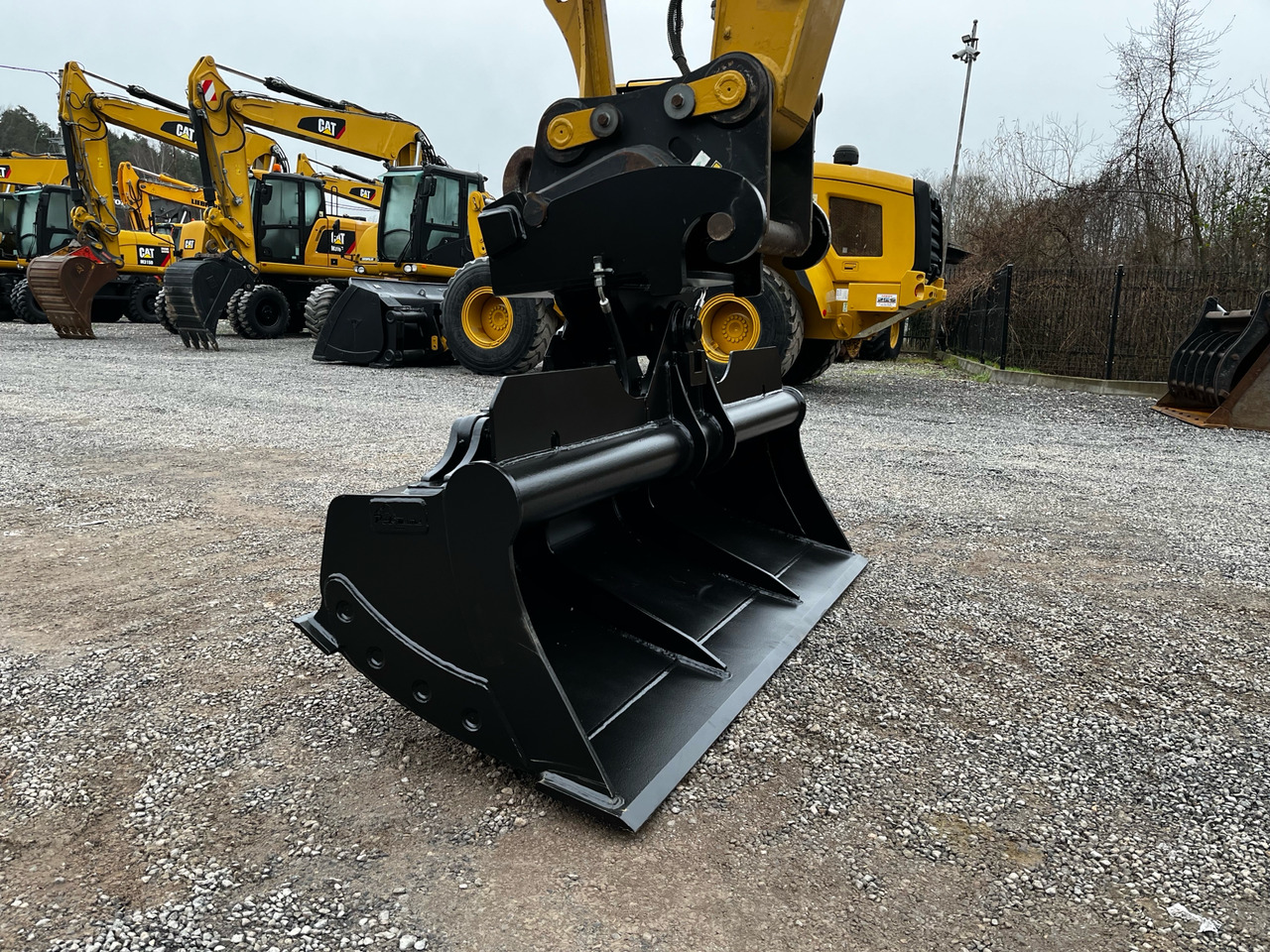 Łyżka skarpowa hydraulicznie uchylna Verachtert CW40 - بكت حفار: صورة 2 Łyżka skarpowa hydraulicznie uchylna Verachtert CW40 - بكت حفار: صورة 2