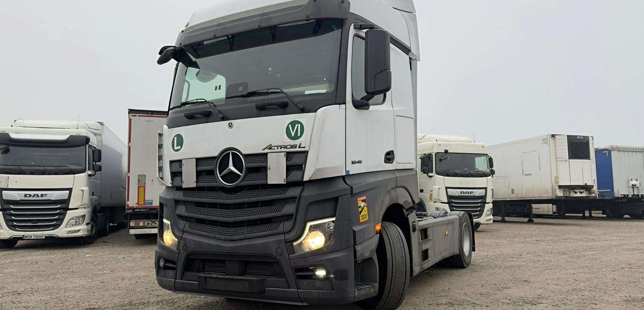Mercedes-Benz Actros 5 1845 - رأس تريلا: صورة 2 Mercedes-Benz Actros 5 1845 - رأس تريلا: صورة 2