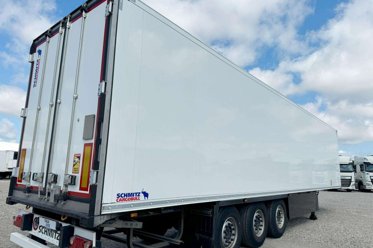 Schmitz CARRIER VECTOR 1550 - نصف مقطورة للتبريد: صورة 1 Schmitz CARRIER VECTOR 1550 - نصف مقطورة للتبريد: صورة 1