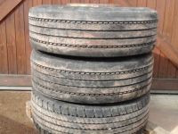 2 neuwertige Reifen Michelin Multi Way 3 D - إطارات - شاحنة: صورة 1 2 neuwertige Reifen Michelin Multi Way 3 D - إطارات - شاحنة: صورة 1