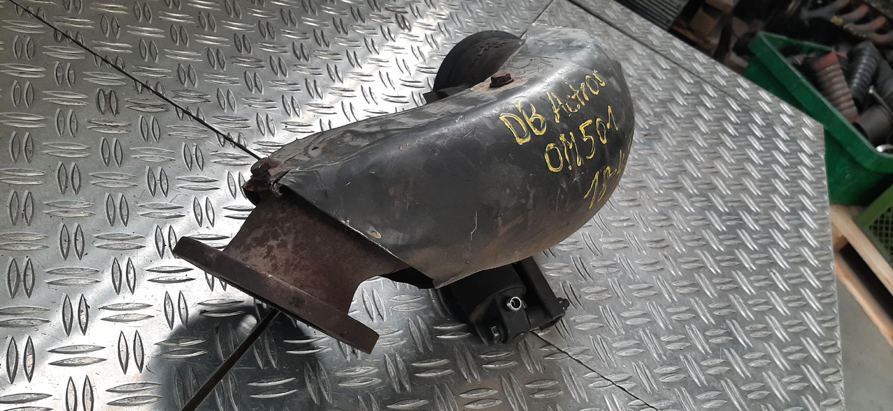 Gebrauchte DB Actros 1840 OM 501 Abgasrohr mit Motorbremse, Artikel - Nr. : 81.99999 - 9999 - ماسورة العادم - شاحنة: صورة 5 Gebrauchte DB Actros 1840 OM 501 Abgasrohr mit Motorbremse, Artikel - Nr. : 81.99999 - 9999 - ماسورة العادم - شاحنة: صورة 5
