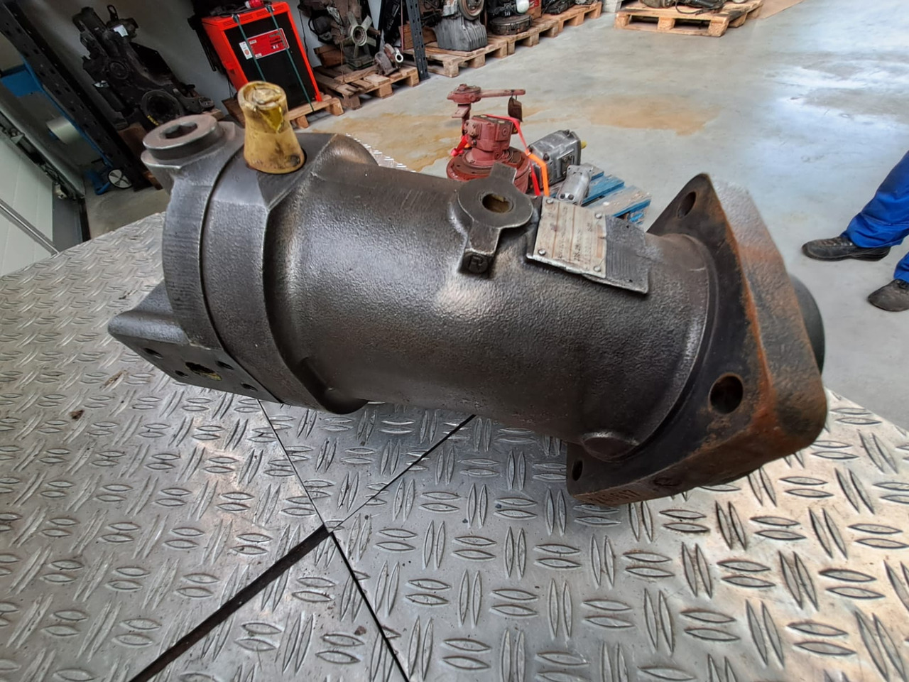 HYDROMATIK AV6 107 HA 2 FZ 1 075 - موتور هيدروليكي - معدات صناعية: صورة 1 HYDROMATIK AV6 107 HA 2 FZ 1 075 - موتور هيدروليكي - معدات صناعية: صورة 1