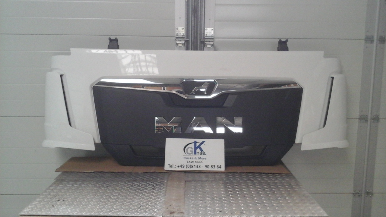 Neuwertige Frontklappe , weiß, schmal MAN TGM / TG3, Artikel - Nr.: 81.61110 - 6123 - غطاء السيارة - شاحنة: صورة 1 Neuwertige Frontklappe , weiß, schmal MAN TGM / TG3, Artikel - Nr.: 81.61110 - 6123 - غطاء السيارة - شاحنة: صورة 1