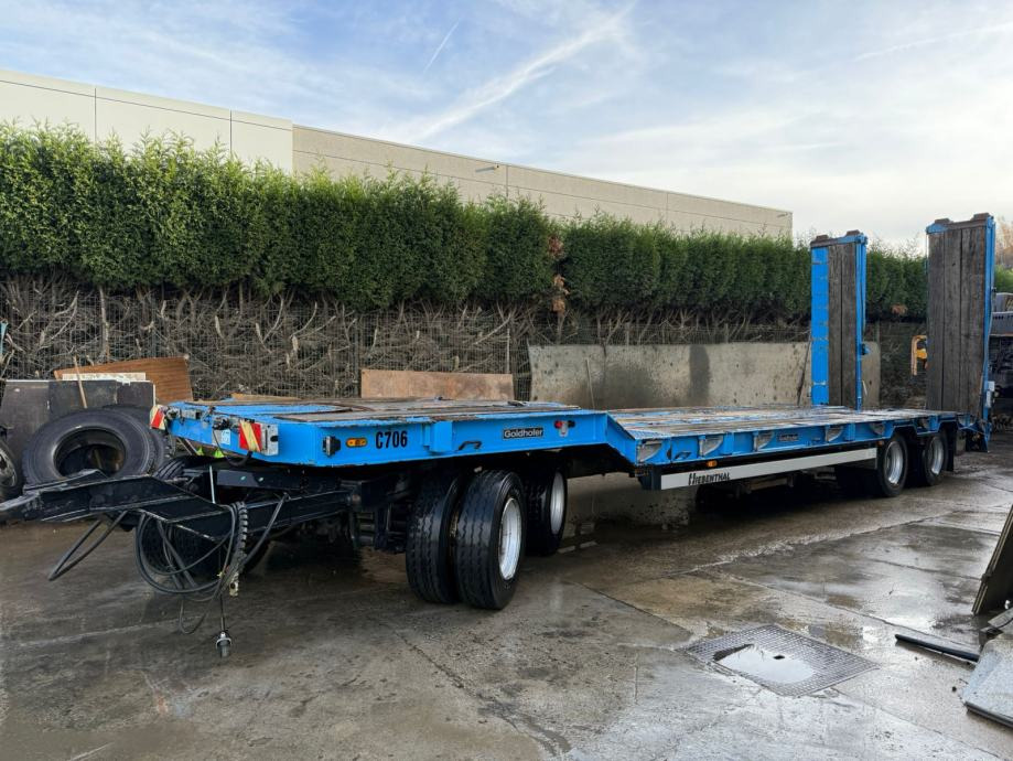 GOLDHOFER - مقطورة لنقل المعدات: صورة 1 GOLDHOFER - مقطورة لنقل المعدات: صورة 1