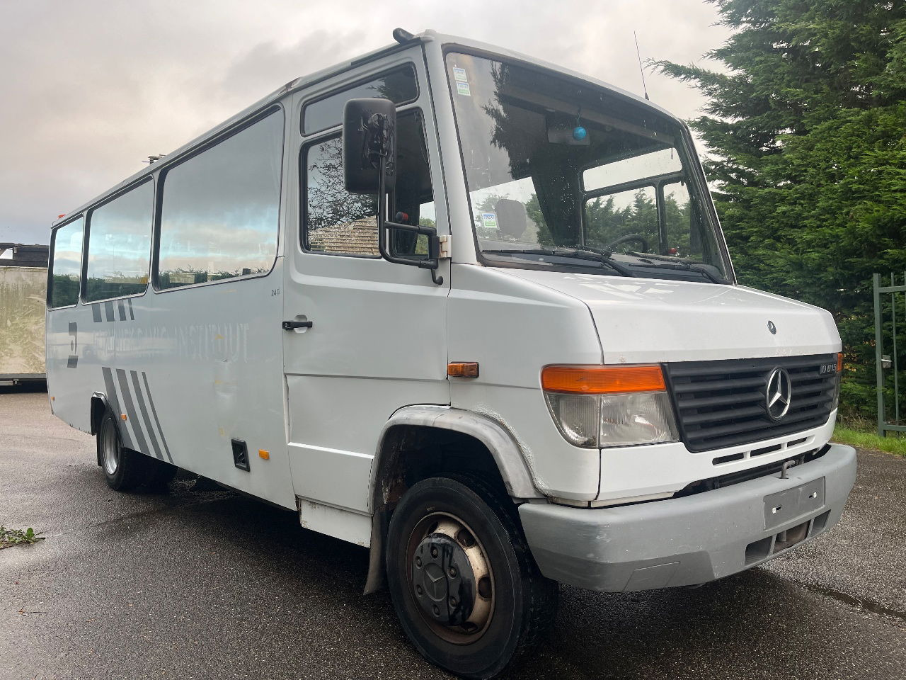 Mercedes-Benz Vario 815 - حافلة الضواحي: صورة 4 Mercedes-Benz Vario 815 - حافلة الضواحي: صورة 4