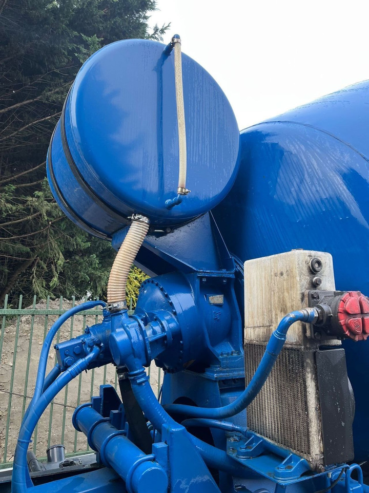 Volvo FL6 - شاحنة خلاطة خرسانة: صورة 5 Volvo FL6 - شاحنة خلاطة خرسانة: صورة 5