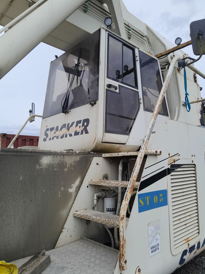 TEREX PPM FCH 55 - آلة حمل الحاويات في الأماكن الصغيرة: صورة 3 TEREX PPM FCH 55 - آلة حمل الحاويات في الأماكن الصغيرة: صورة 3