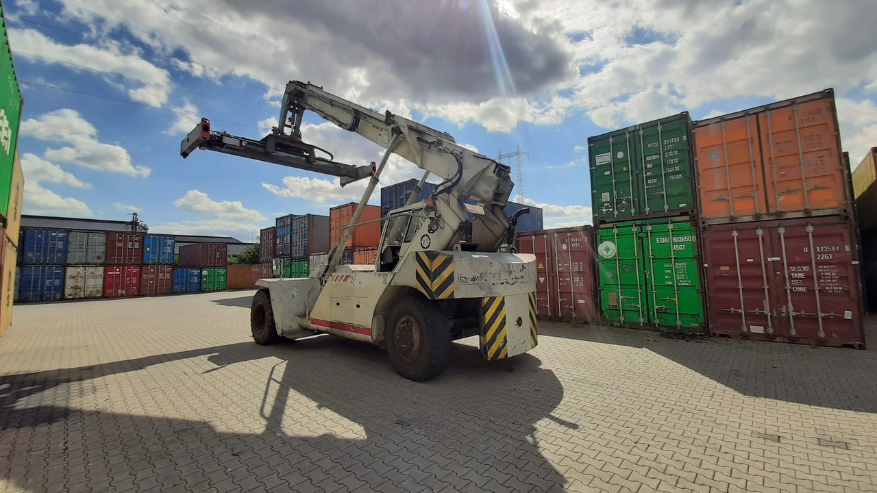 TEREX PPM TEC 48 - آلة حمل الحاويات في الأماكن الصغيرة: صورة 2 TEREX PPM TEC 48 - آلة حمل الحاويات في الأماكن الصغيرة: صورة 2