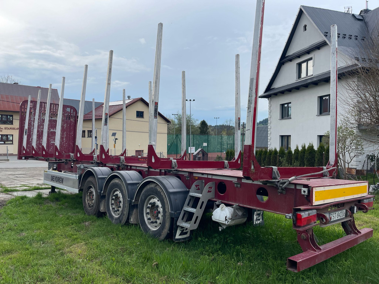 Naczepa Zasław - نصف مقطورة اخشاب: صورة 5 Naczepa Zasław - نصف مقطورة اخشاب: صورة 5