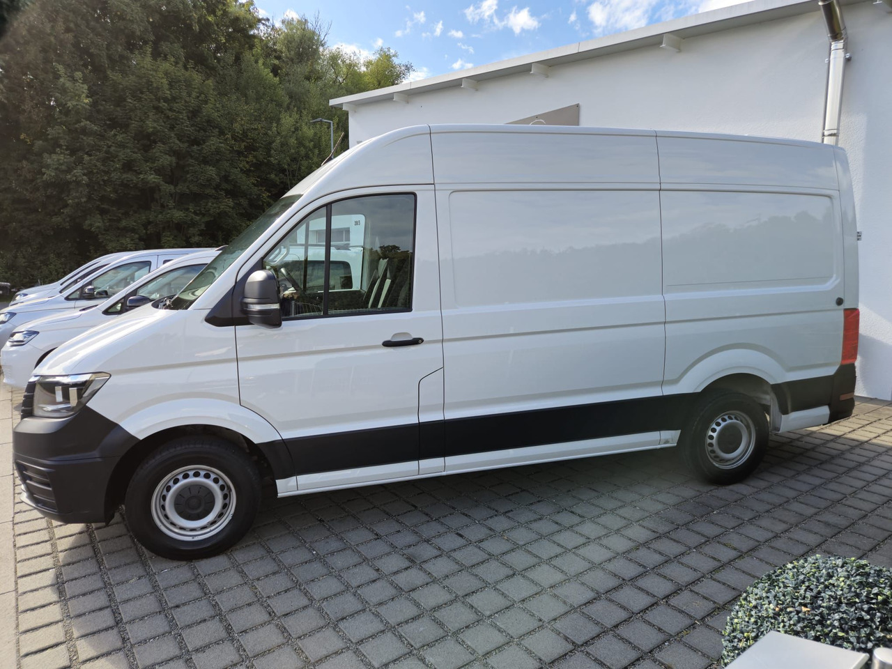 VOLKSWAGEN Crafter 35 mittellang Hochdach AppConnect/Kamera - فان: صورة 3 VOLKSWAGEN Crafter 35 mittellang Hochdach AppConnect/Kamera - فان: صورة 3