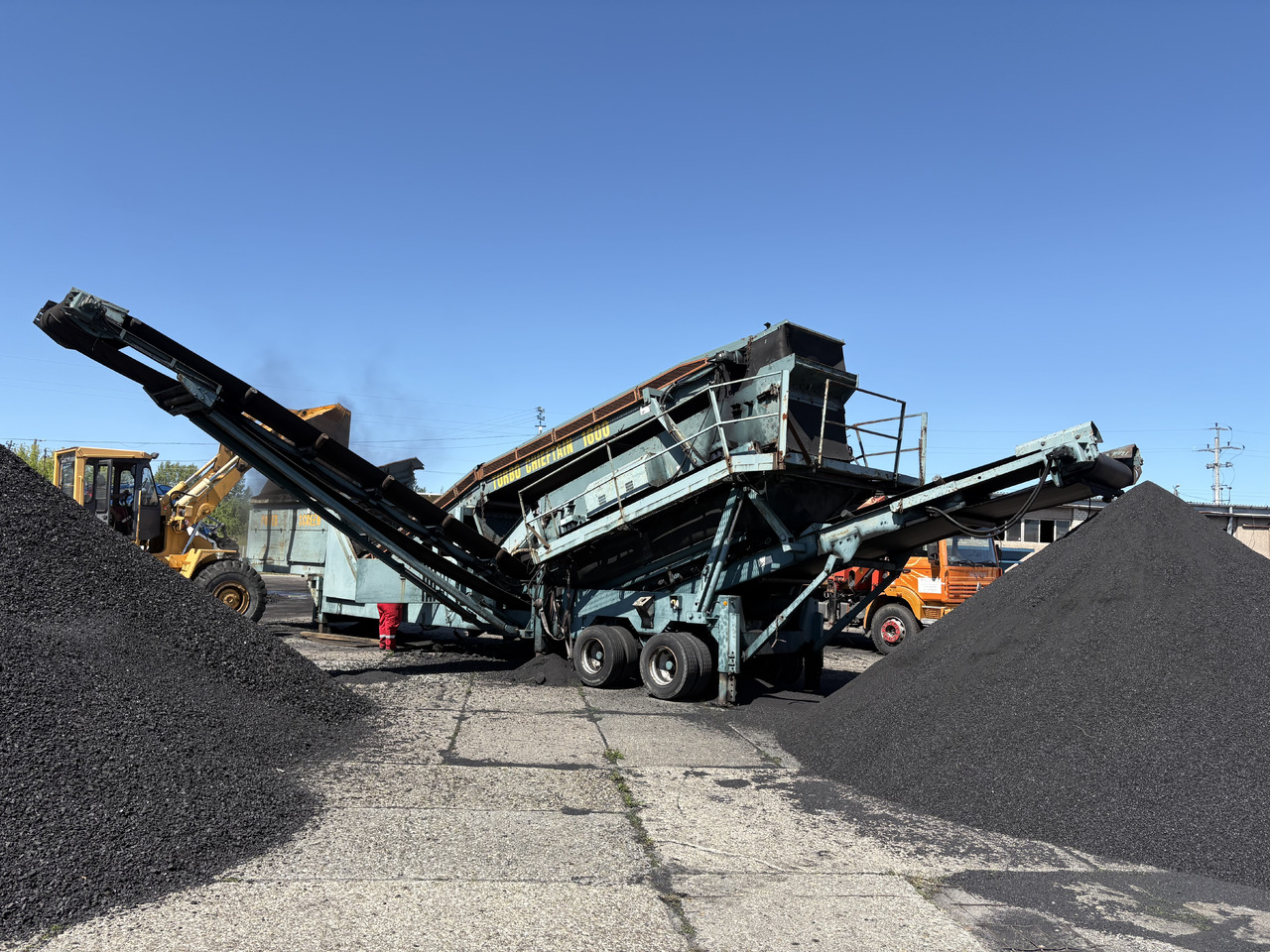 POWERSCREEN Turbo Chieftain 1600 - آلة فرز: صورة 2 POWERSCREEN Turbo Chieftain 1600 - آلة فرز: صورة 2