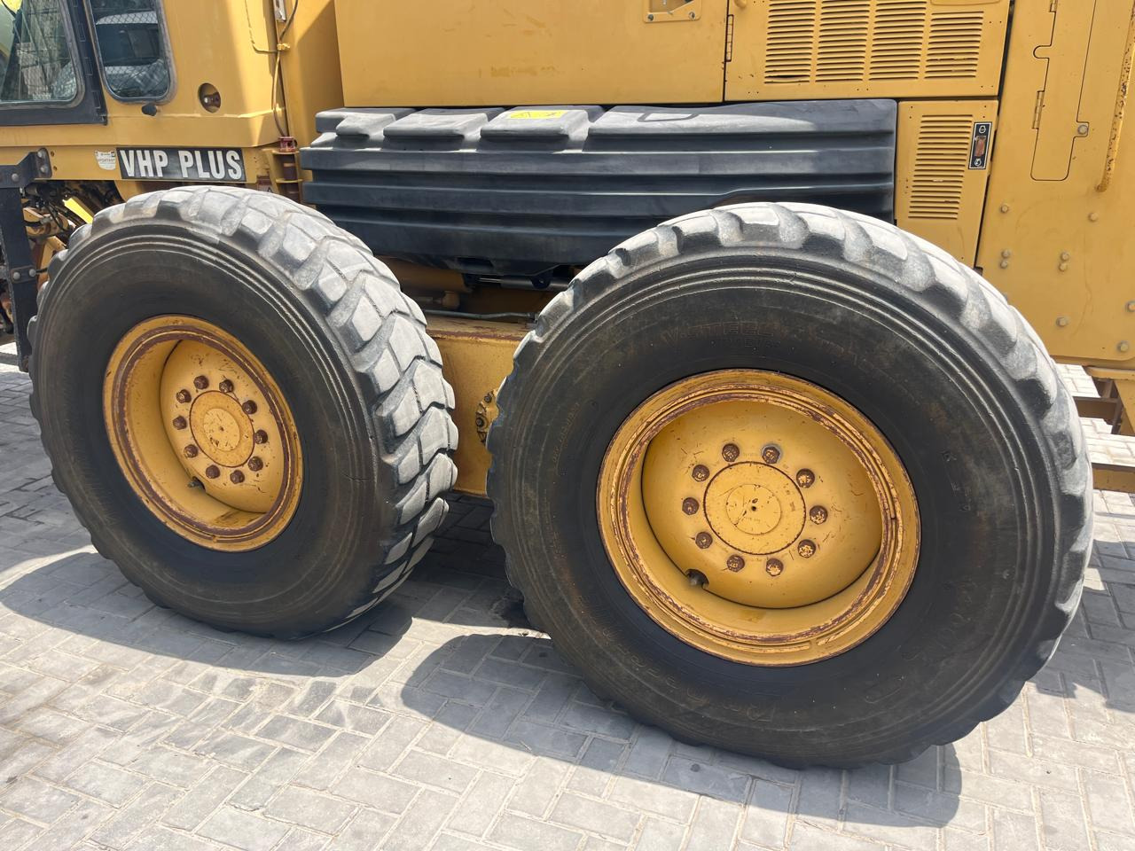 ماكينة تسوية CATERPILLAR 140H: صورة 45