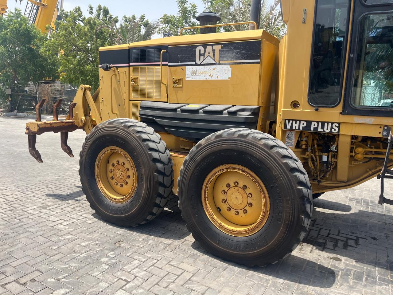 ماكينة تسوية CATERPILLAR 140H: صورة 31