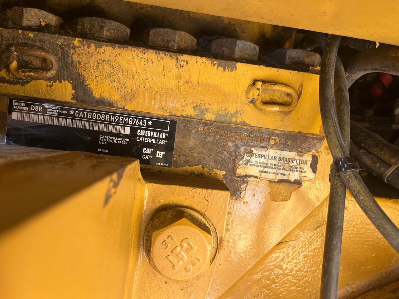 CATERPILLAR D8R - بلدوزر: صورة 2 CATERPILLAR D8R - بلدوزر: صورة 2