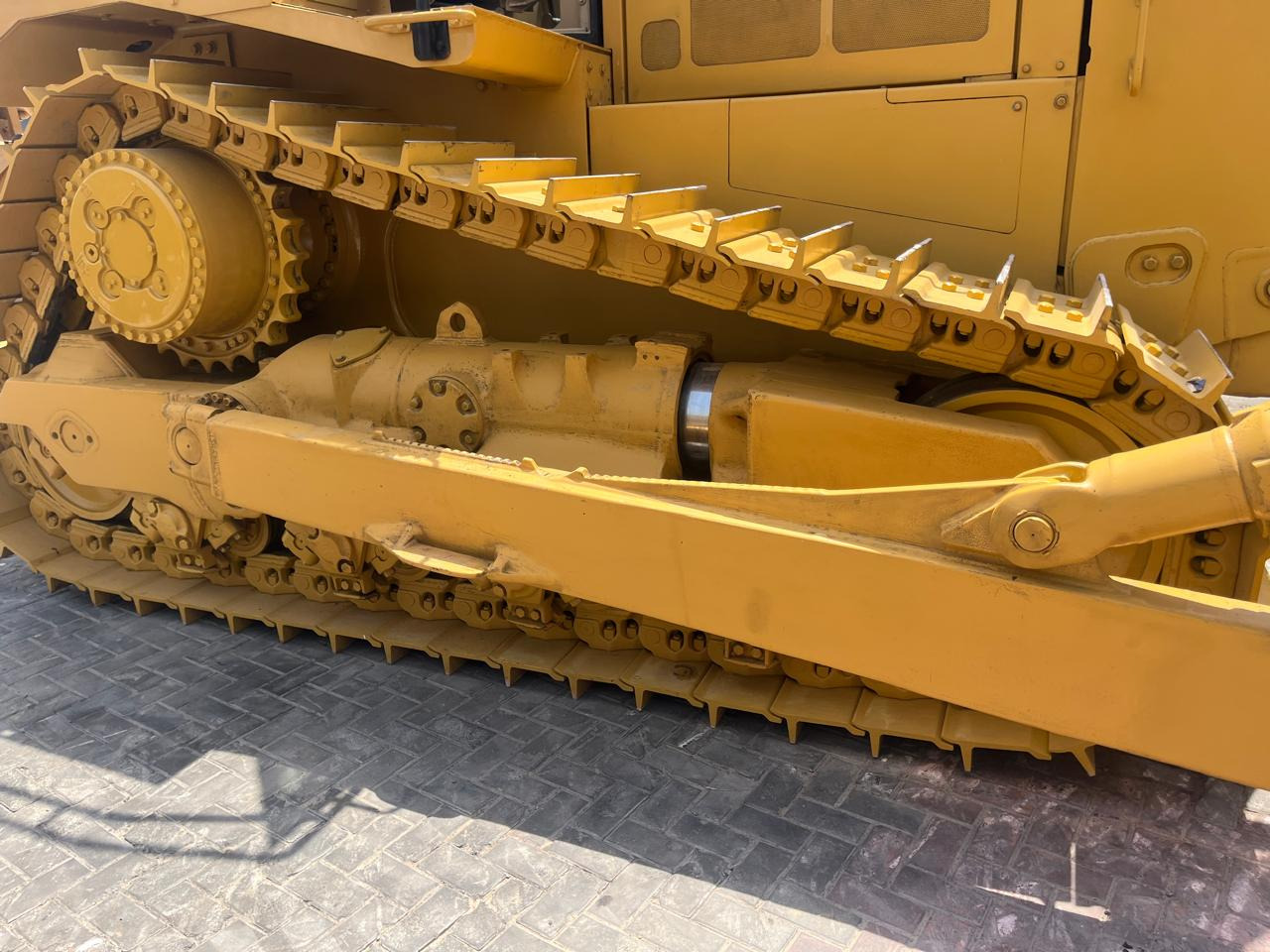 CATERPILLAR D8R - بلدوزر: صورة 3 CATERPILLAR D8R - بلدوزر: صورة 3