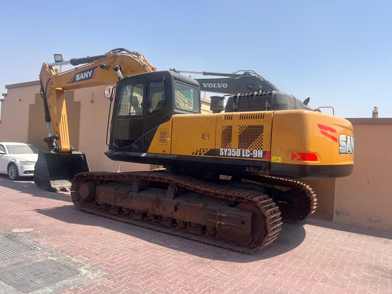 SANY SY350 LC-9H - حفار زاحف: صورة 1 SANY SY350 LC-9H - حفار زاحف: صورة 1