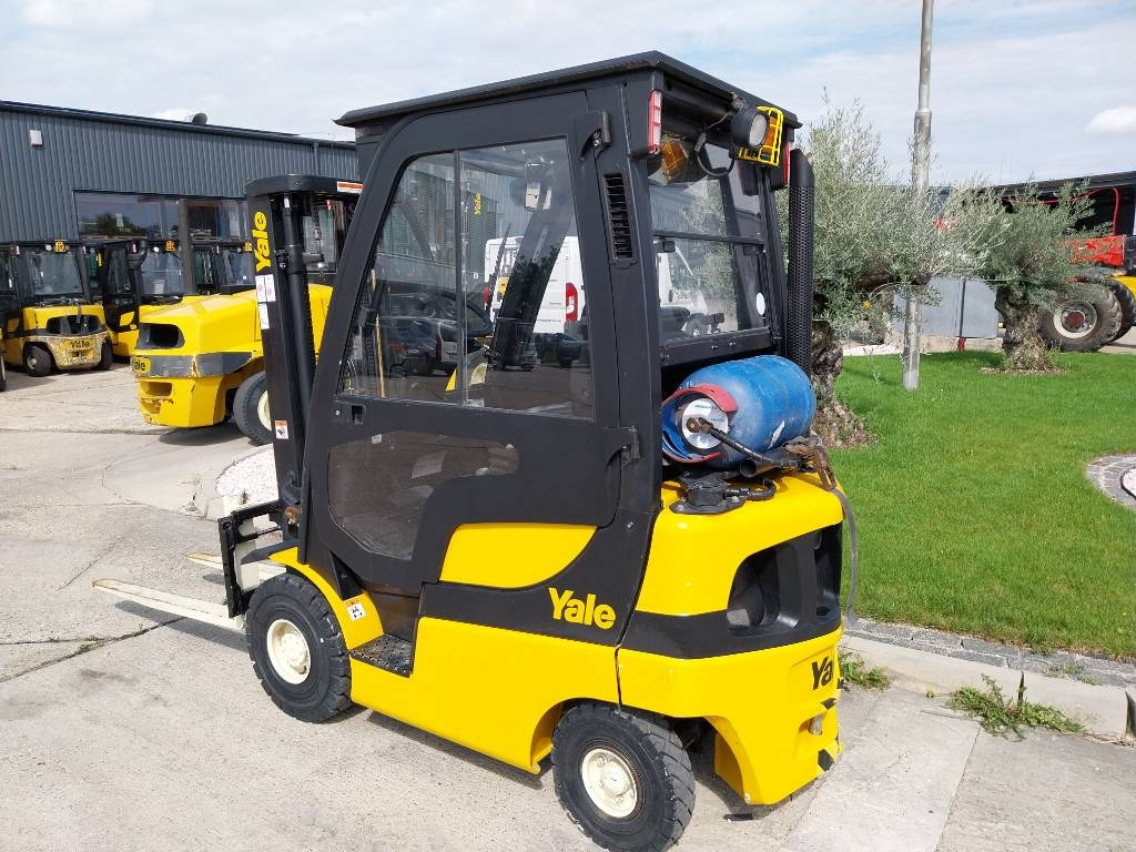 Yale GLP 16 VX - رافعة شوكية تعمل بالغاز: صورة 4 Yale GLP 16 VX - رافعة شوكية تعمل بالغاز: صورة 4
