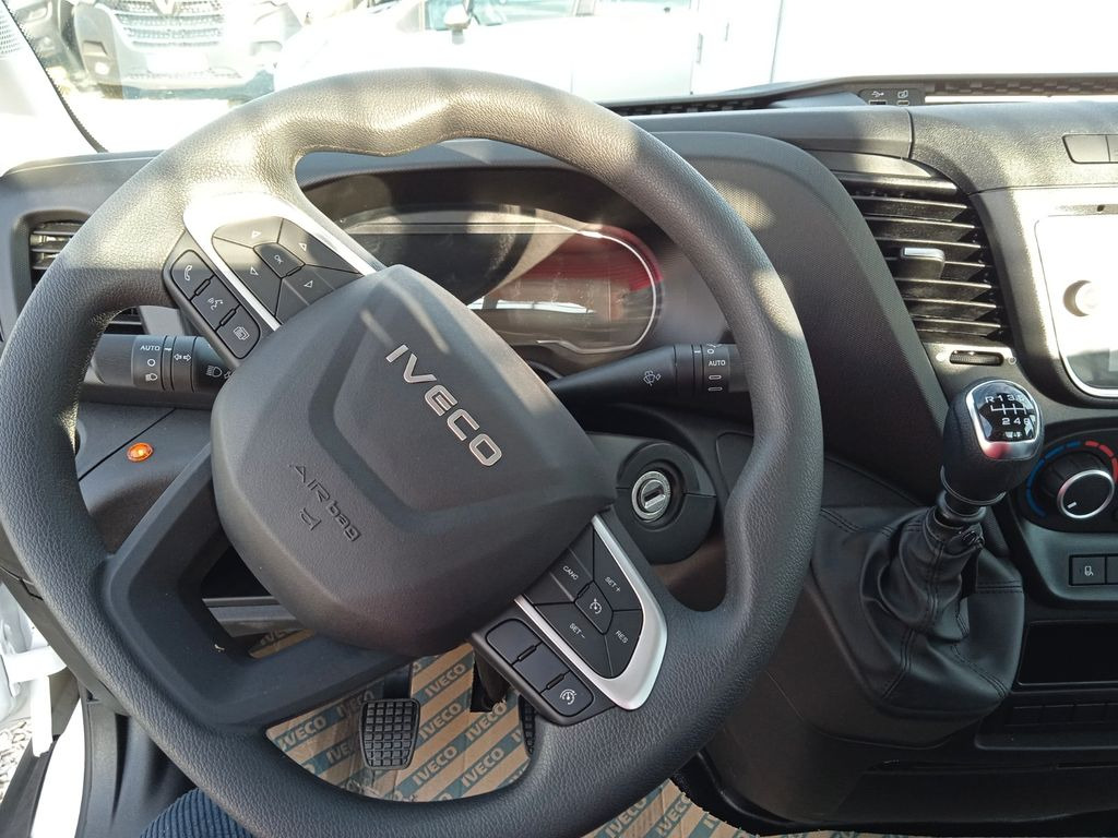 Iveco Daily 35C18H Dreiseitenkipper Iveco Daily 35C18H Dreiseitenkipper - قلاب صغير: صورة 5 Iveco Daily 35C18H Dreiseitenkipper Iveco Daily 35C18H Dreiseitenkipper - قلاب صغير: صورة 5