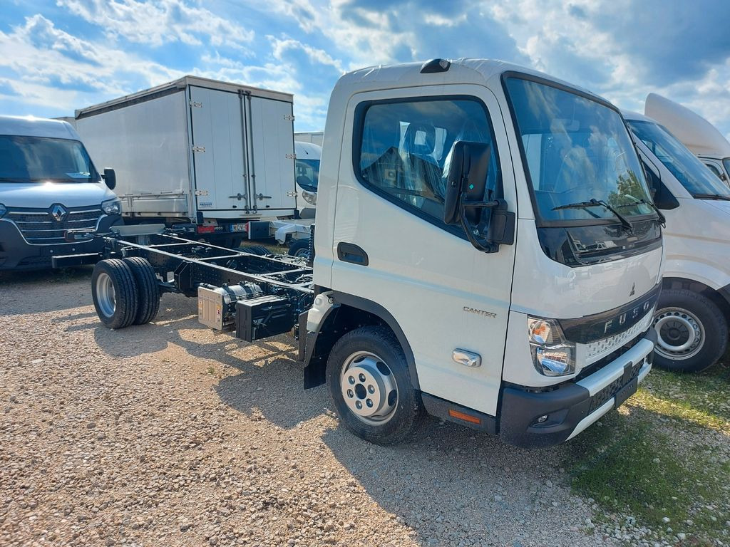 Mitsubishi Canter Fuso Fahrgestell mit wählbar Aufbau Mitsubishi Canter Fuso Fahrgestell mit wählbar Aufbau - شاحنة بهيكل معدني للمقصورة: صورة 2 Mitsubishi Canter Fuso Fahrgestell mit wählbar Aufbau Mitsubishi Canter Fuso Fahrgestell mit wählbar Aufbau - شاحنة بهيكل معدني للمقصورة: صورة 2