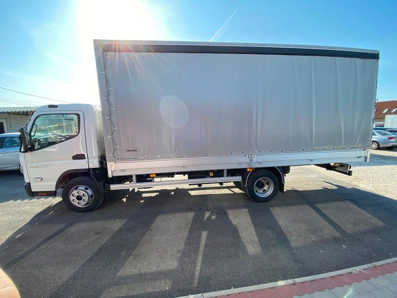 Mitsubishi FUSO CANTER 7C18 PRITSCHE+PLANE - شاحنة مغلقة بستائر جانبية: صورة 3 Mitsubishi FUSO CANTER 7C18 PRITSCHE+PLANE - شاحنة مغلقة بستائر جانبية: صورة 3