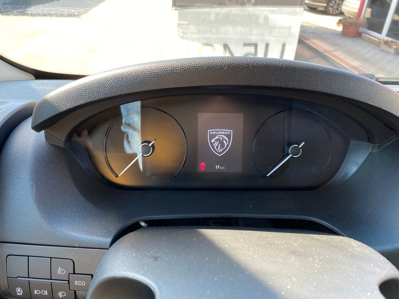 Peugeot BOXER CHDC L4 HEAVY PRITSCHE - شاحنة توصيل مفتوحة, الشاحنات الصغيرة كابينة مزدوجة: صورة 2 Peugeot BOXER CHDC L4 HEAVY PRITSCHE - شاحنة توصيل مفتوحة, الشاحنات الصغيرة كابينة مزدوجة: صورة 2