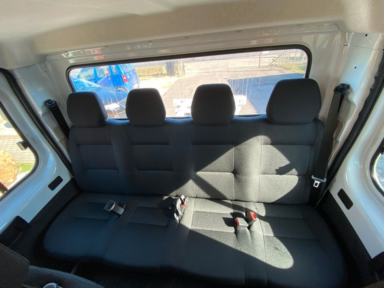 Peugeot BOXER CHDC L4 HEAVY PRITSCHE - شاحنة توصيل مفتوحة, الشاحنات الصغيرة كابينة مزدوجة: صورة 5 Peugeot BOXER CHDC L4 HEAVY PRITSCHE - شاحنة توصيل مفتوحة, الشاحنات الصغيرة كابينة مزدوجة: صورة 5